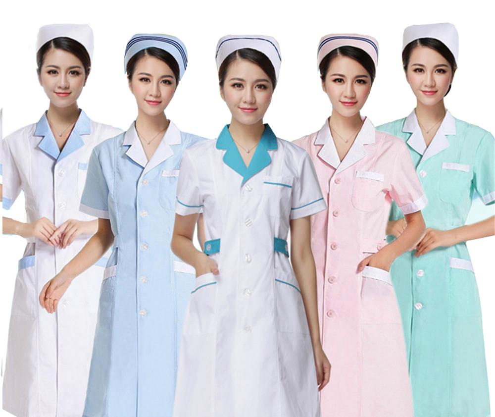 Đồng phục y tá của Minh Quang được thiết kế cách tân mới mẻ